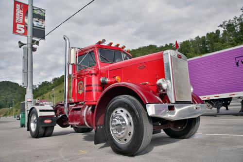 truckshow2017-12